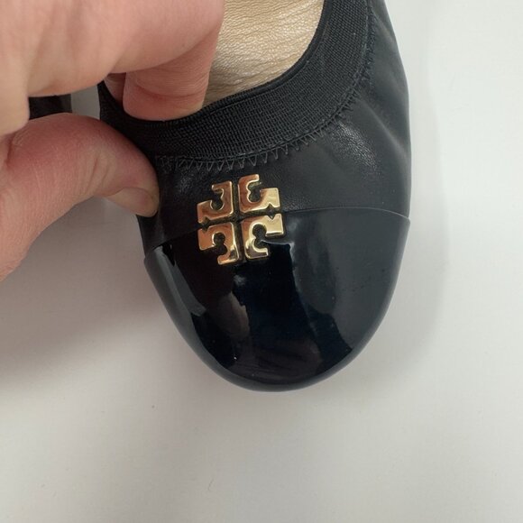 Tory Burch Elsa Black Leather Cap Toe Heels US 9 - Picture 11 of 14